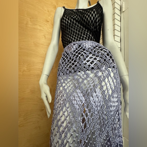 Stunning macrame scarf with fringes - Picture 4 of 12